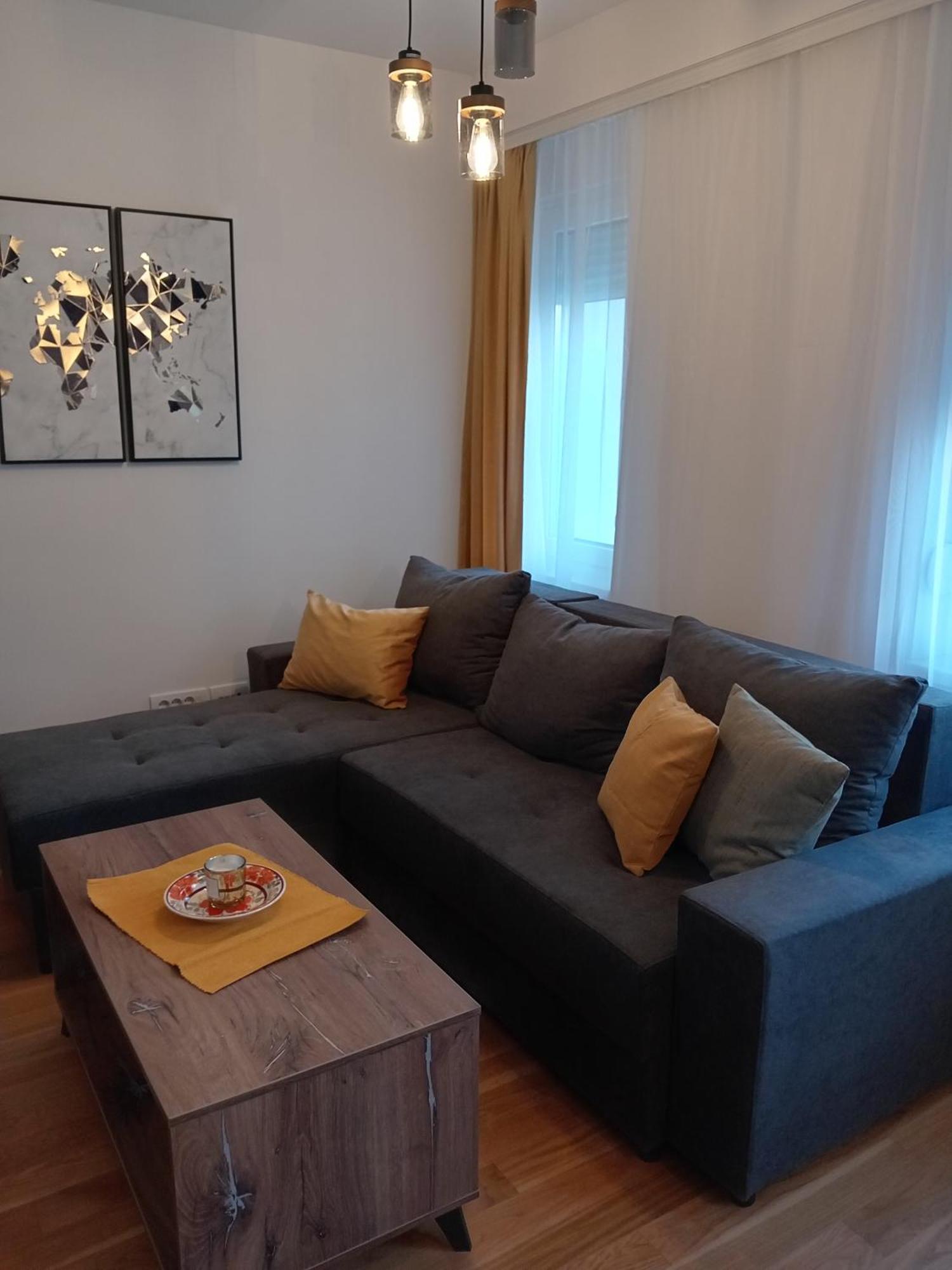 Tera Zemun Apartment